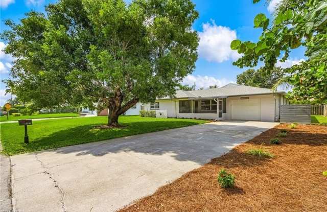 1240 Pompei - 1240 Pompei Lane, Collier County, FL 34103