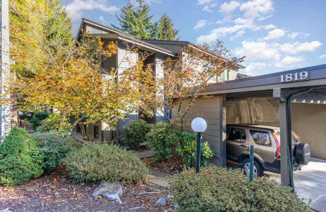 1819 N 107th St - 1819 North 107th Street, Seattle, WA 98133