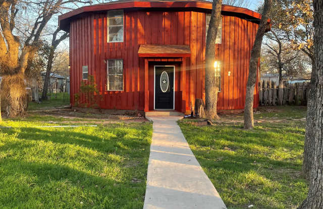 302 Dallas St photos photos