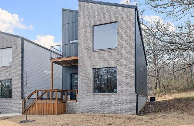 479 S Happy Hollow Road Gallery 2