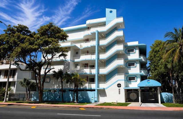 9156 Collins Ave photos photos