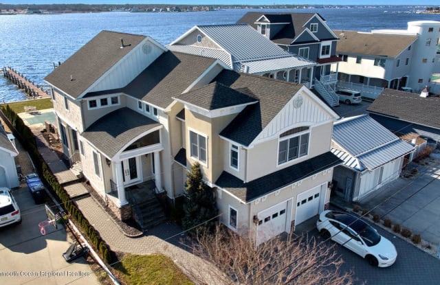 789 South Drive - 789 South Drive, Ocean County, NJ 08724