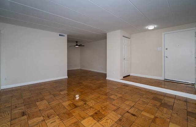 Ashley Apartments Gallery 4