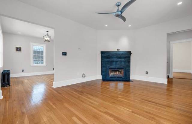 160 Lasell Street Gallery 3
