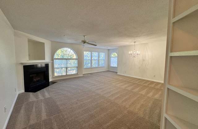 524 Ivy Glen Gallery 3