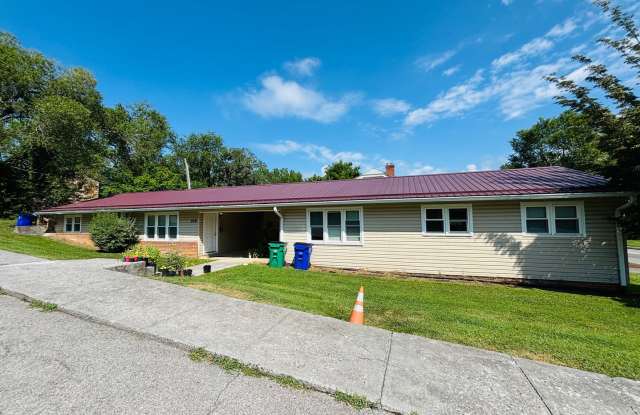3 Bedroom, 2 Bath Duplex photos photos