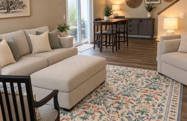 Like new, 3bd 3ba end unit town home for rent avail NOW Gallery 1