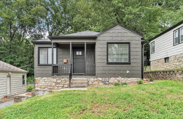 824 East Street - 824 East Street, Parkville, MO 64152 824 East Street - 824 East Street, Parkville, MO 64152