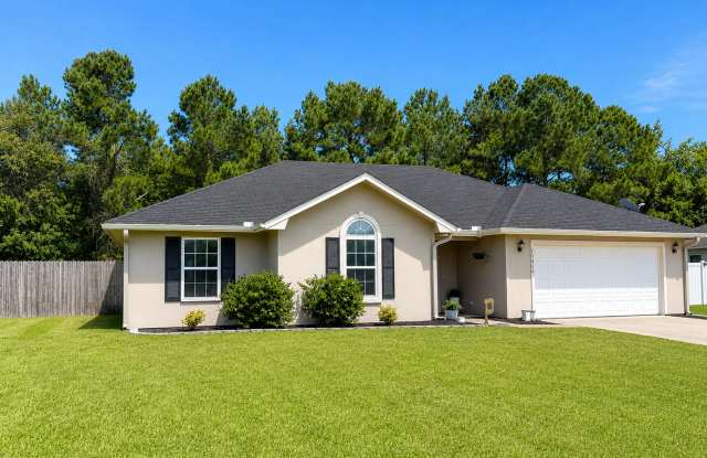 Updated 3/2 with fenced in yard! photos photos