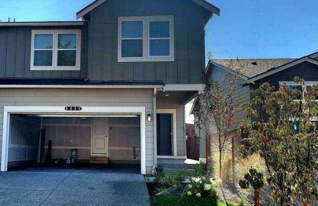 Brand New 3 bed with loft and fully fenced yard in convenient CK location! photos photos