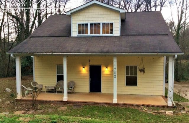 1702 Burgin Street - 1702 Burgin Street, Charlotte, NC 28205