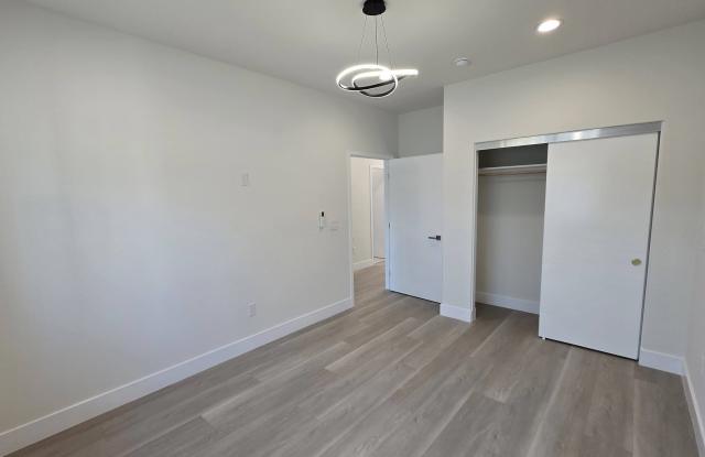 11673 A Iris Avenue Gallery 3