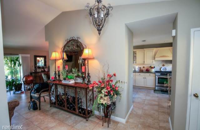 1913 Pebble Beach Court Gallery 4