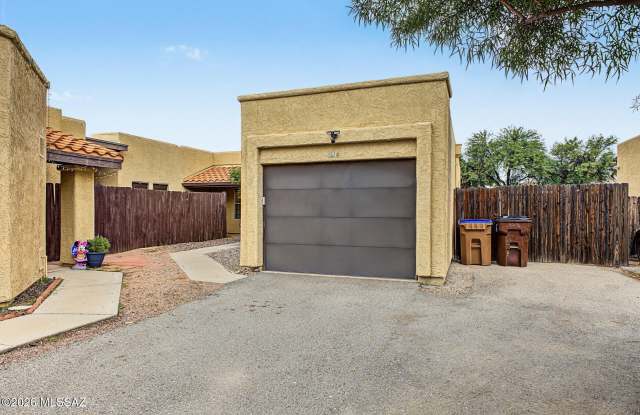 4216 W Pyracantha Drive Gallery 1
