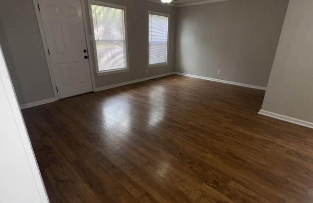 1626 ARDATH AVENUE Gallery 3