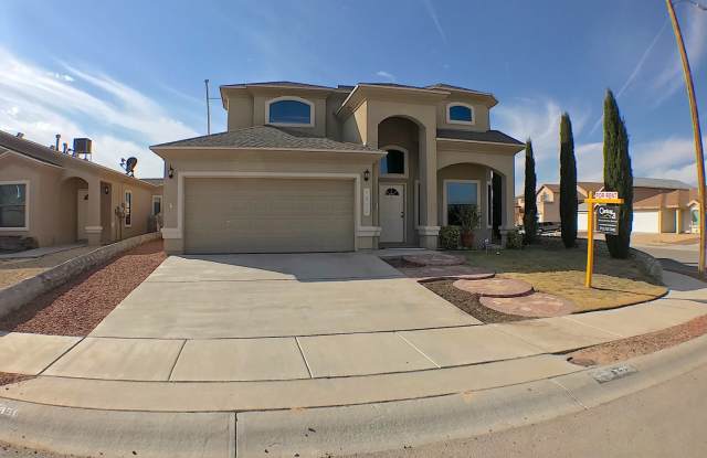 Northeast El Paso 3 Bed Refrig A/C photos photos