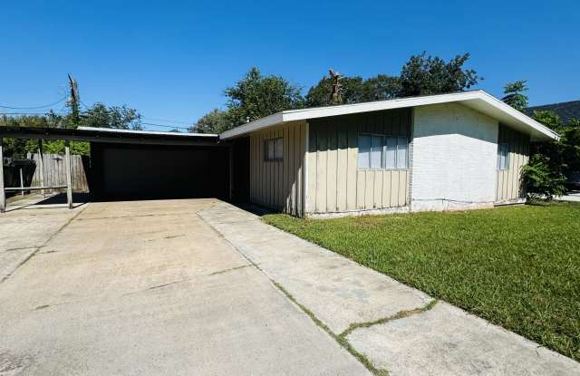 4221 3rd St - 4221 3rd Street, Port Arthur, TX 77642