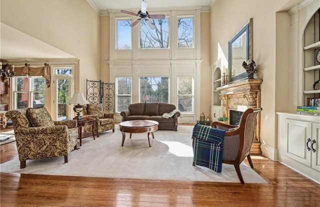 4026 Palisades Main NW Gallery 4