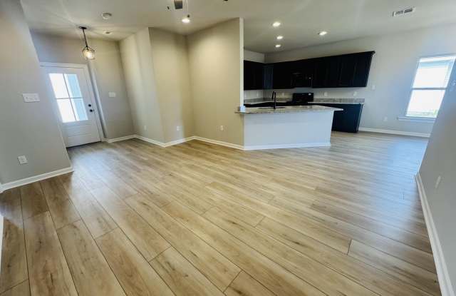 7383 Alley Oak Lane Gallery 4