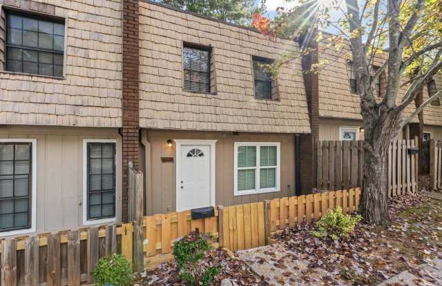 6428 Wood Cir W - 6428 Wood Circle West, Morrow, GA 30260 6428 Wood Cir W - 6428 Wood Circle West, Morrow, GA 30260