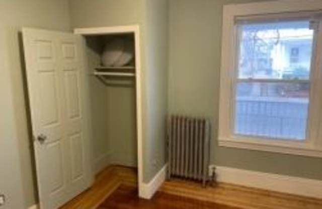 187 Robbins Gallery 2