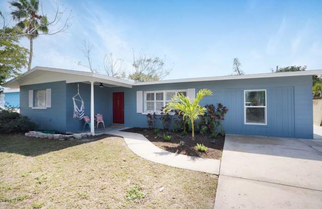 Furnished Chic Monthly Rental Home in Bradenton, FL VACA or Short Term photos photos