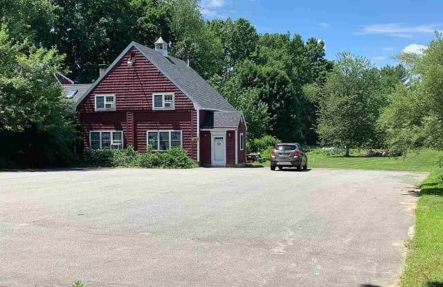 178 Exeter Road - 178 Exeter Road, Rockingham County, NH 03856