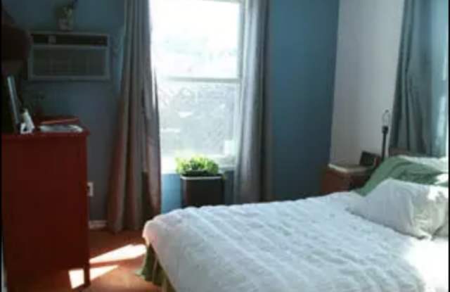 1602 Allesandro Gallery 4