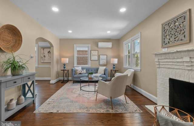 3027 LAVENDER Avenue Gallery 4