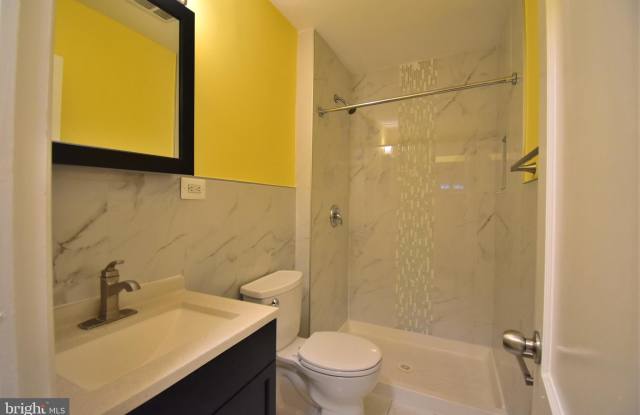 7804 RIDGEWOOD Drive Gallery 4