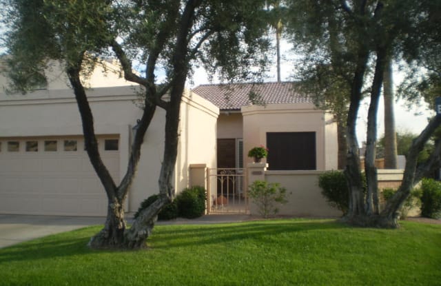 10053 E Ironwood Drive - 10053 East Ironwood Drive, Scottsdale, AZ 85258