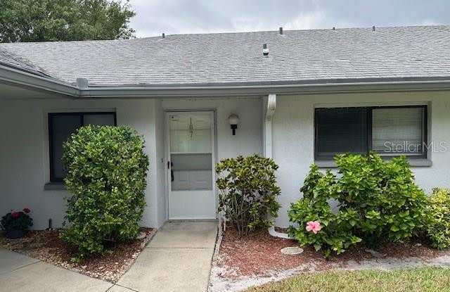 2705 COUNTRYSIDE BOULEVARD - 2705 Countryside Boulevard, Clearwater, FL 33761