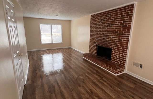 2136 Golfview Drive Southeast Gallery 3