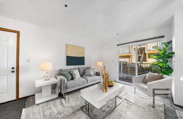 1003 San Antonio Cir Unit 202 Gallery 3