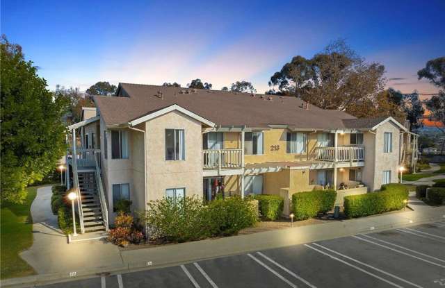 213 Diamond Way - 213 Diamond Way, Vista, CA 92083