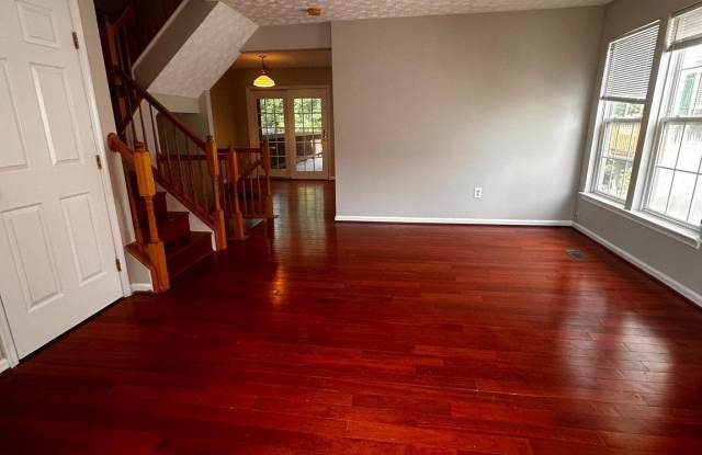 2722 THORNBROOK COURT Gallery 3