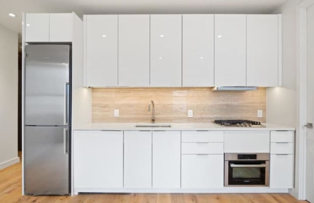505 West 22nd Street photos photos