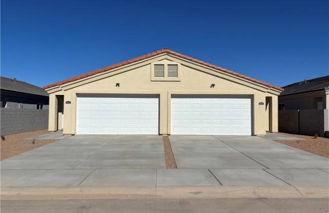 2553 Sycamore Ave photos photos