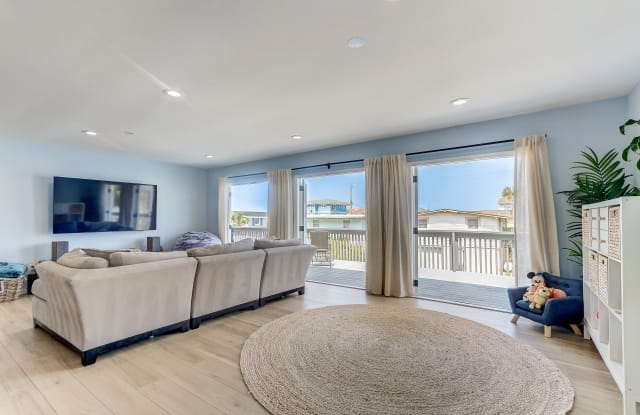 832 Tarpon Avenue - 832 Tarpon Avenue, Fernandina Beach, FL 32034