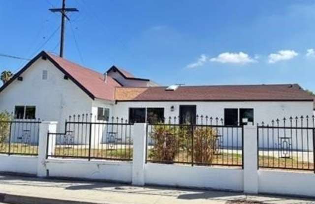 4276 Maxson photos photos