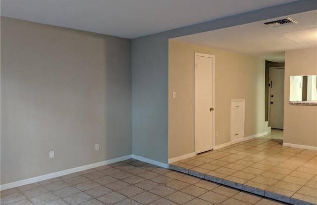 2137 Lake Margaret Drive Gallery 4