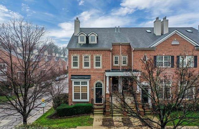 17030 Farmington Road - 17030 Farmington Road, Livonia, MI 48154