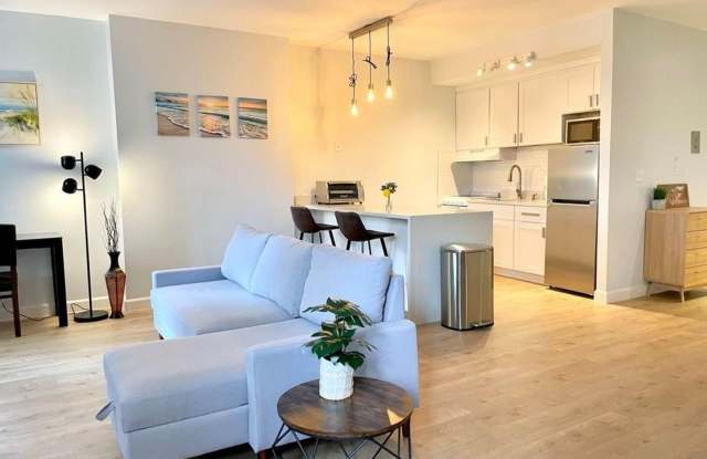 Charming Studio Condo in Norwalk photos photos