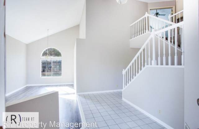 14738 Hiddenspring Circle Gallery 4