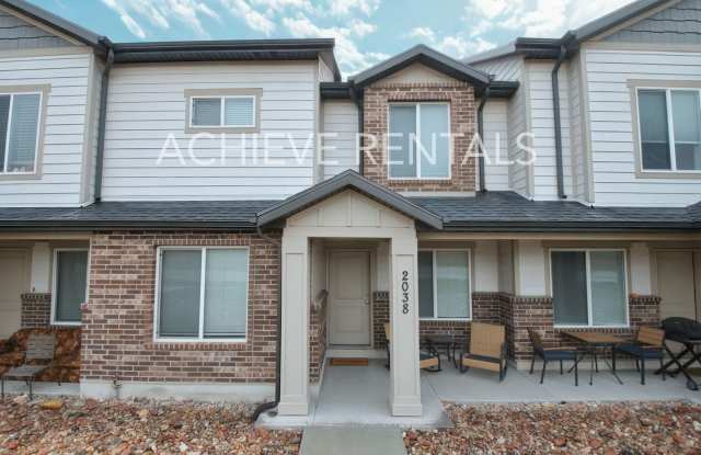 Conveniently Located North Logan 3 Bedroom | Near Utah State and Hospitals photos photos