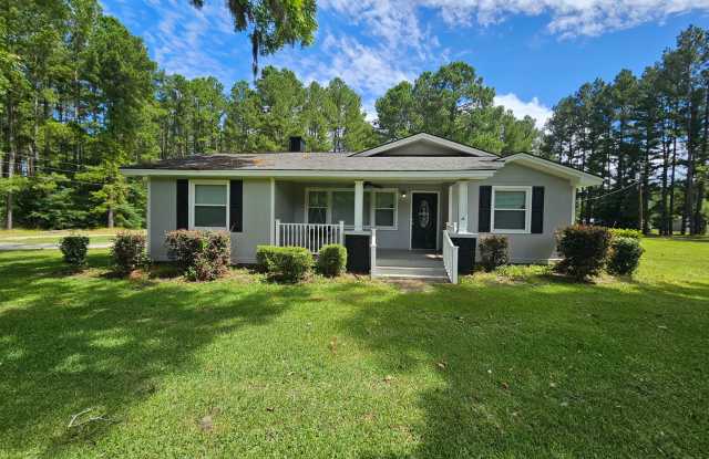 23743 Hwy 46 Pembroke Ga. with acreage photos photos