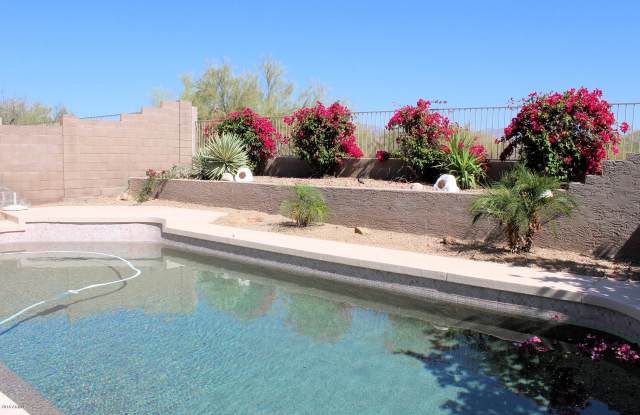 7325 E DESERT VISTA Road Gallery 2