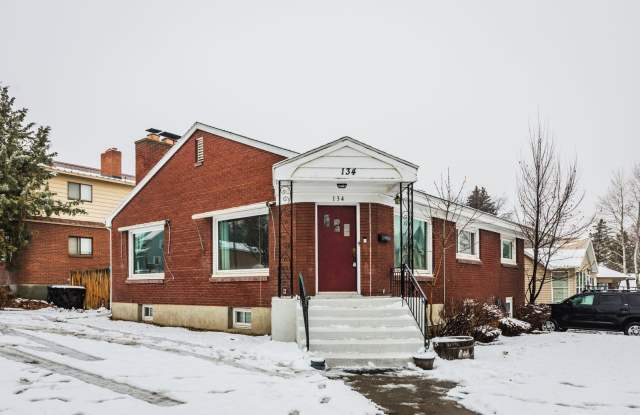 R134IC photos photos