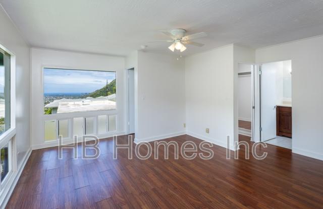 2601 Myrtle Street Back Unit Gallery 3