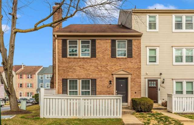 11349 APPLEDOWRE Way unit: 313 - 11349 Appledowre Way, Germantown, MD 20876
